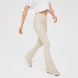 Aerie Offline Flare Leggings Size Large